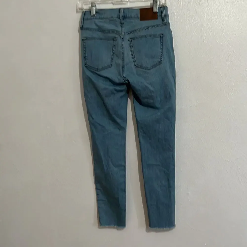 J Crew Fair Trade Certified Light Wash Button Fly Front Raw Hem Skinny Jeans 26